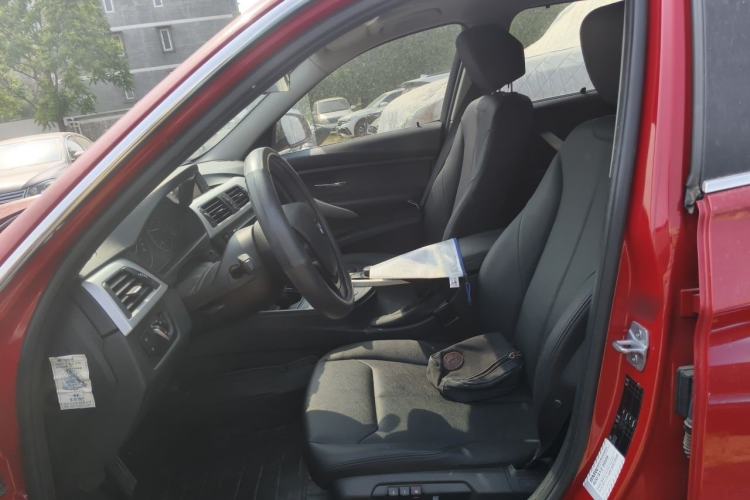 Used BMW 3 Series 2014 320Li Fashion Model Left Front Seat