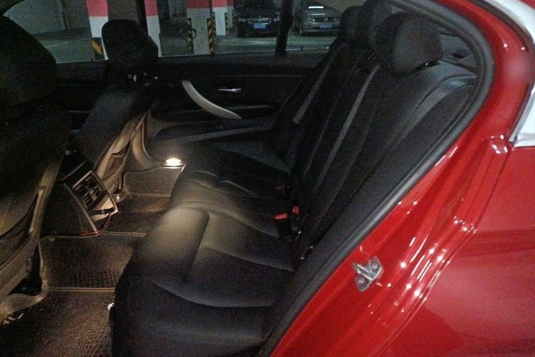 Used BMW 3 Series 2014 320Li Fashion Model Left Rear Seat