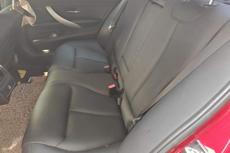 Used BMW 3 Series 2014 320Li Fashion Model Left Rear Seat