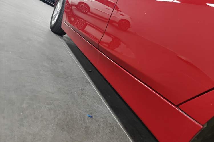 Used BMW 3 Series 2014 320i Sport Edition Left Side Sill