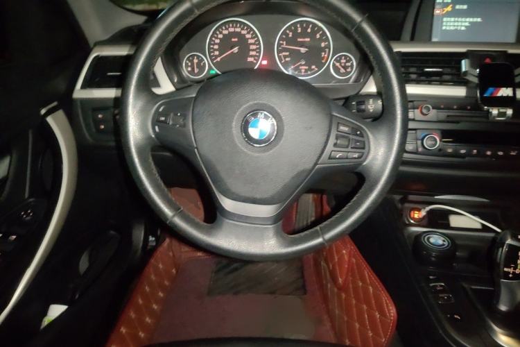 Used BMW 3 Series 2014 320Li Fashion Model Steering Wheel