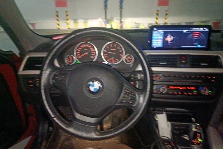 Used BMW 3 Series 2014 320Li Fashion Model Steering Wheel
