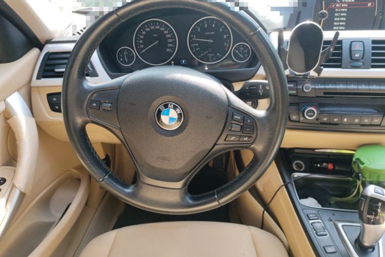 Used BMW 3 Series 2014 320Li Fashion Model Steering Wheel