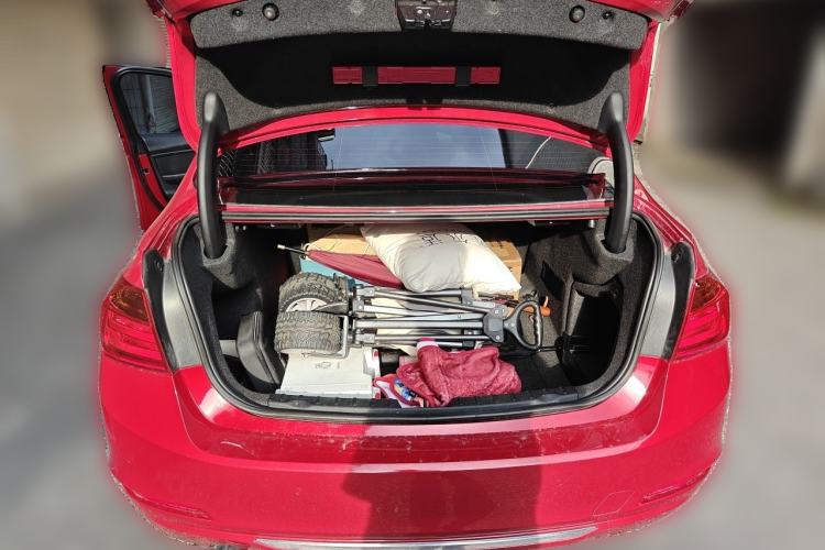 Used BMW 3 Series 2014 320Li Fashion Model Trunk