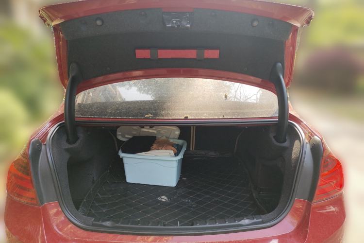Used BMW 3 Series 2014 320Li Fashion Model Trunk