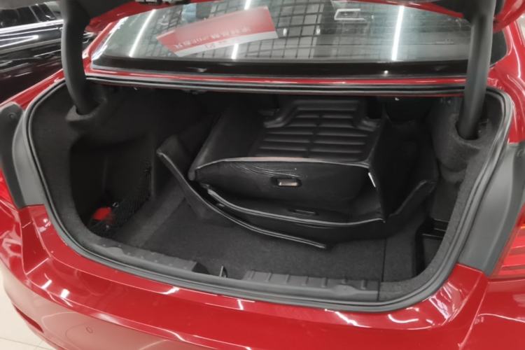 Used BMW 3 Series 2014 320Li Fashion Model Trunk