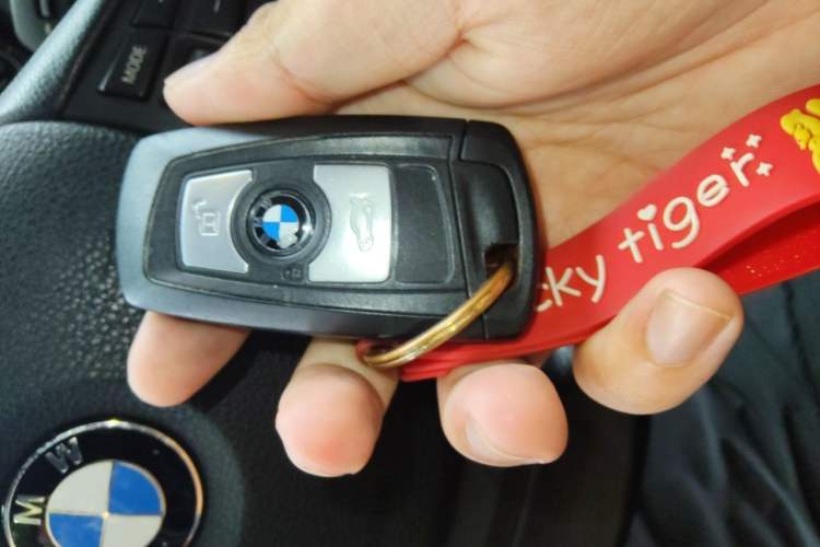 Used BMW 3 Series 2014 320Li Fashion Model Vehicle Key