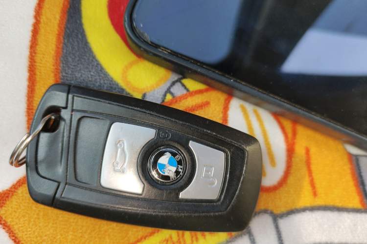 Used BMW 3 Series 2014 320Li Fashion Model Vehicle Key