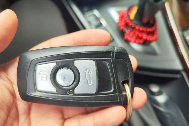Used BMW 3 Series 2014 328Li Fashion Model Vehicle Key