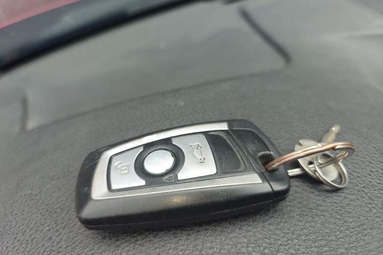 Used BMW 3 Series 2014 320Li Luxury Design Package Vehicle Key