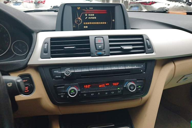 Used BMW 3 Series 2014 320Li Fashion Model Audio And AC Panel