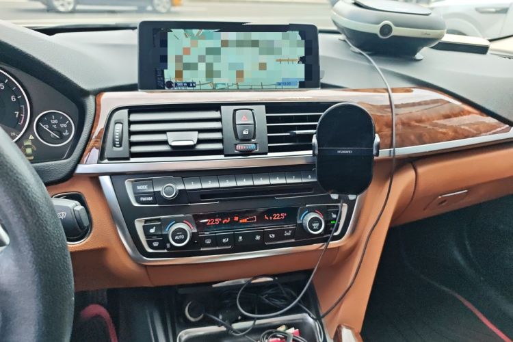 Used BMW 3 Series 2014 320Li Luxury Design Package Audio And AC Panel