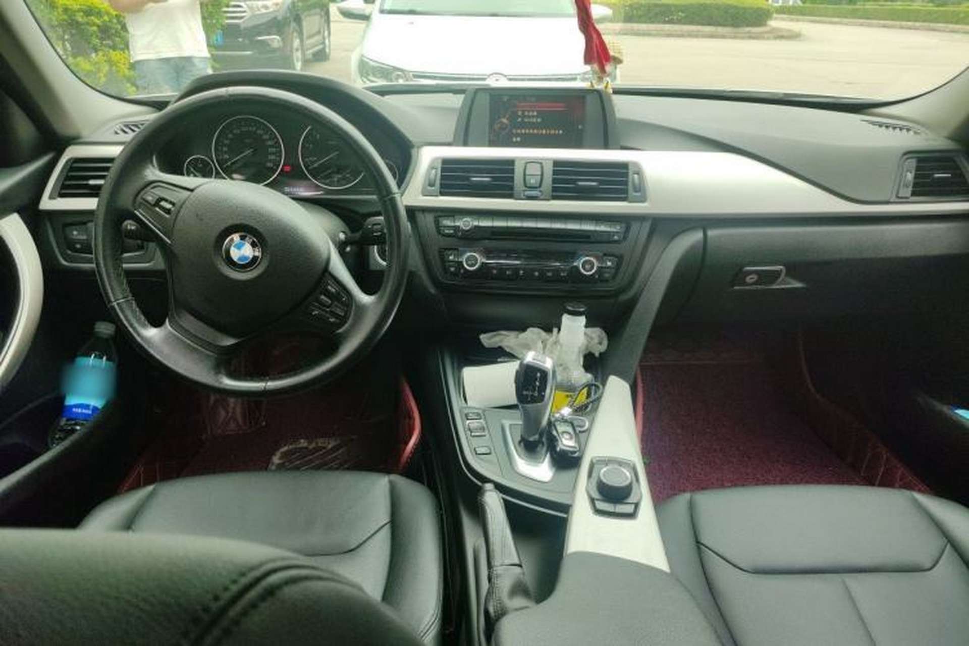 Used BMW 3 Series 2014 320Li Fashion Model Center Console