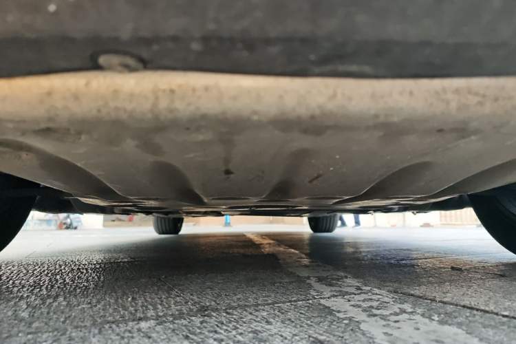 Used BMW 3 Series 2014 320Li Luxury Design Package Chassis Front
