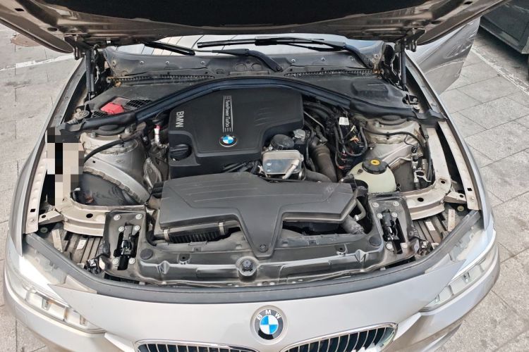Used BMW 3 Series 2014 320Li Luxury Design Package Engine Bay