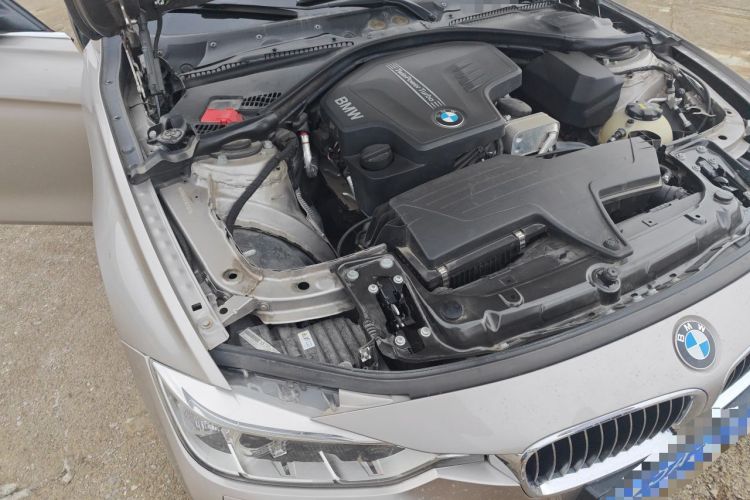 Used BMW 3 Series 2014 320Li Luxury Design Package Engine Bay Right