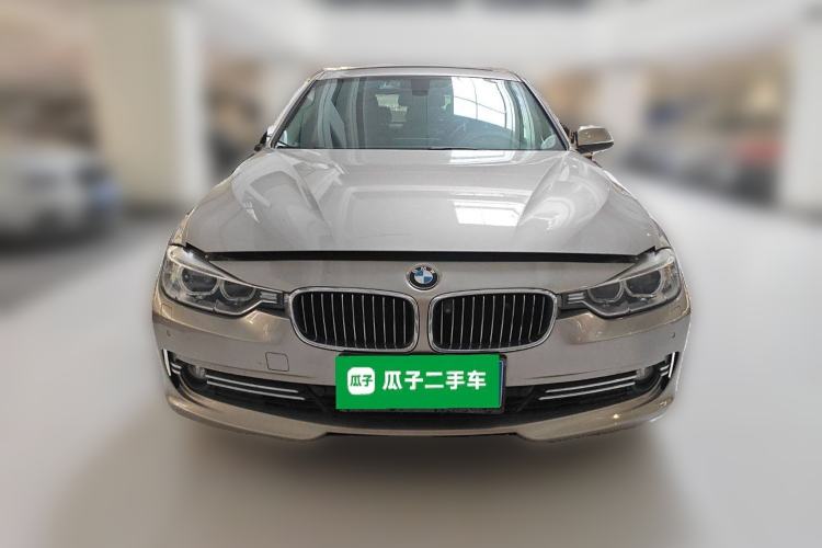 Used BMW 3 Series 2014 320Li Luxury Design Package Exterior 1