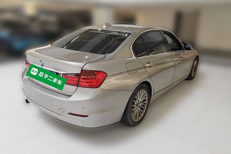 Used BMW 3 Series 2014 320Li Luxury Design Package Exterior 5