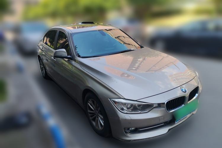 Used BMW 3 Series 2014 320Li Fashion Model Front Right 45 Deg