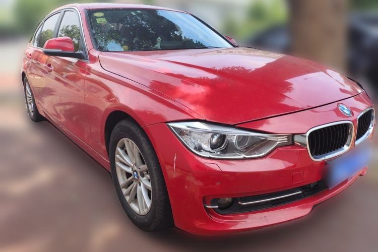 Used BMW 3 Series 2014 320Li Fashion Model Front Right 45 Deg