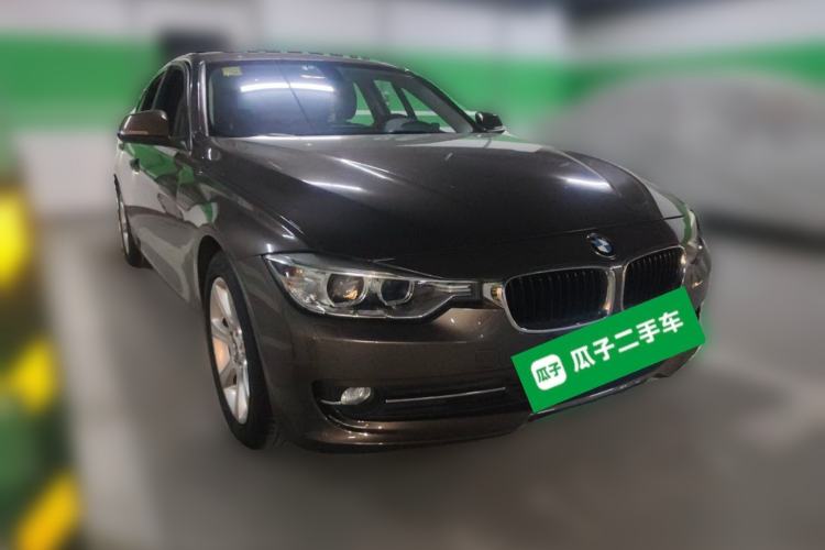 Used BMW 3 Series 2014 328Li Fashion Model Front Right 45 Deg