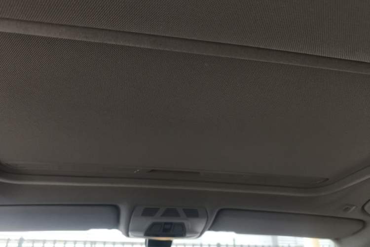 Used BMW 3 Series 2014 320Li Fashion Model Headliner