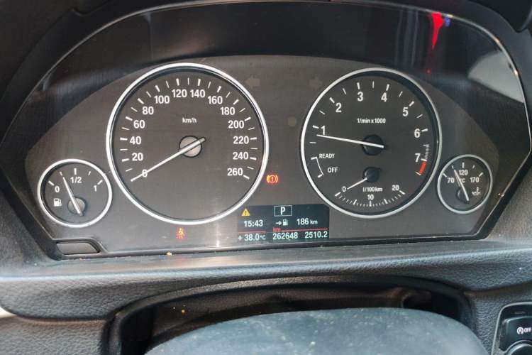 Used BMW 3 Series 2014 320Li Fashion Model Instrument Cluster