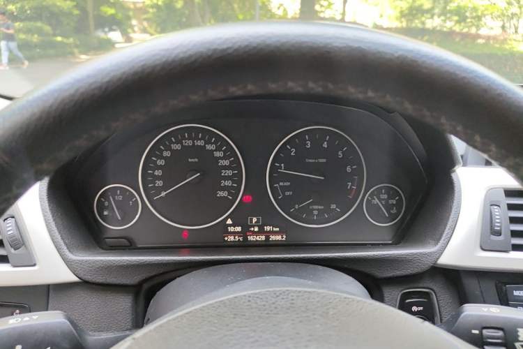 Used BMW 3 Series 2014 320Li Fashion Model Instrument Cluster