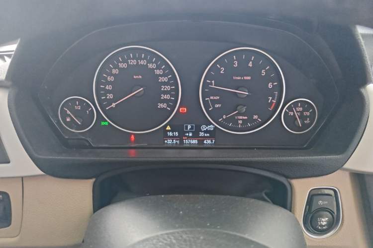 Used BMW 3 Series 2014 320i Sport Edition Instrument Cluster
