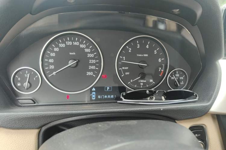 Used BMW 3 Series 2014 320Li Fashion Model Instrument Cluster
