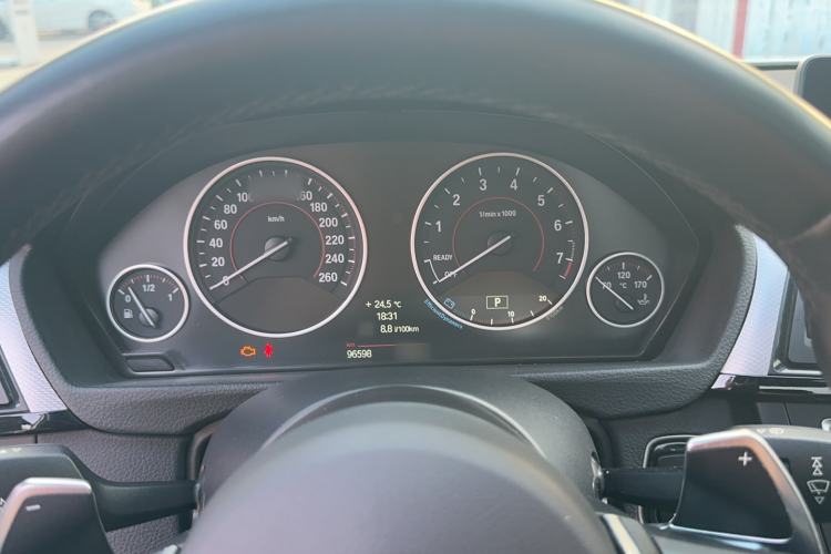 Used BMW 3 Series 2014 328i M Sport Edition Interior 4