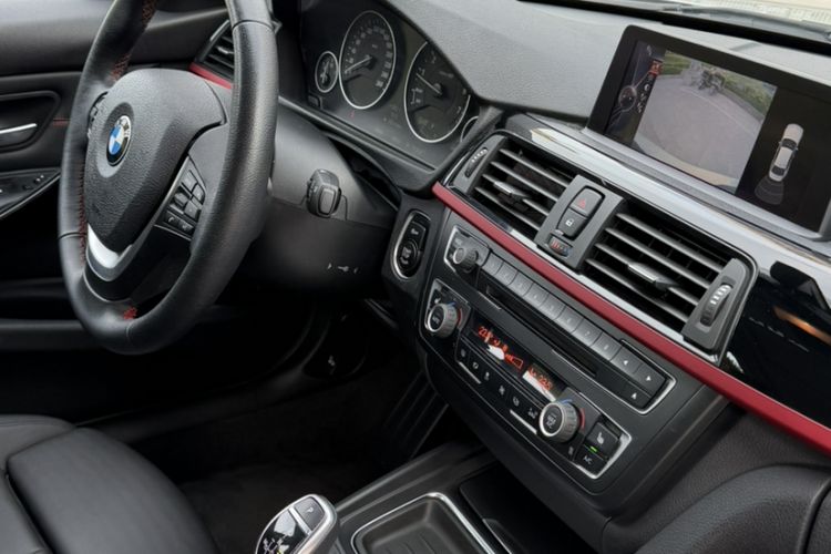 Used BMW 3 Series 2014 320i Sport Design Package Interior 5