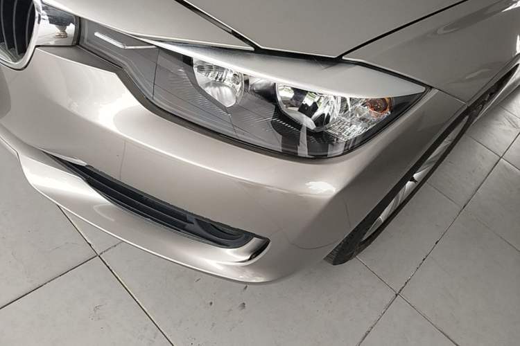 Used BMW 3 Series 2014 320i Active Edition Left Front Headlight