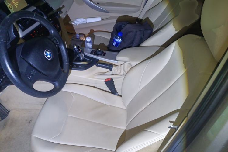 Used BMW 3 Series 2014 320Li Fashion Model Left Front Seat