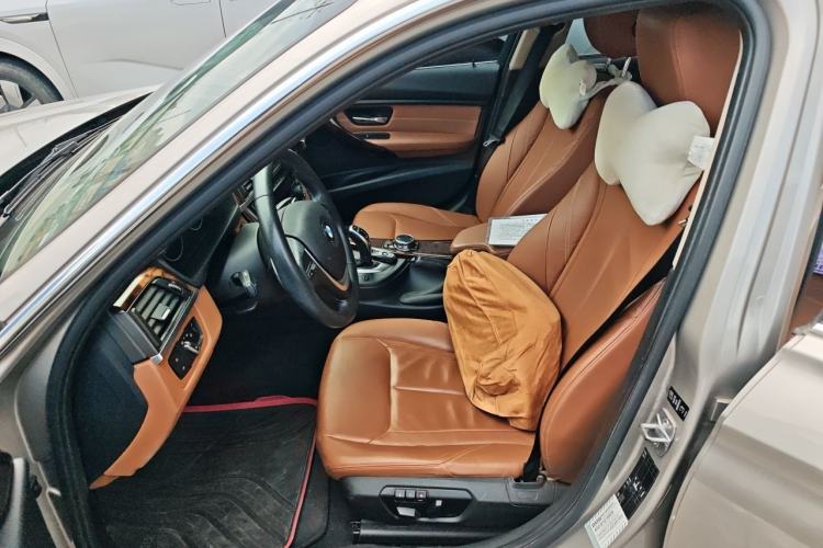 Used BMW 3 Series 2014 320Li Luxury Design Package Left Front Seat
