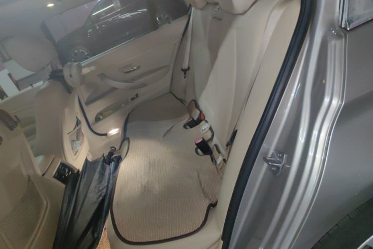 Used BMW 3 Series 2014 320Li Fashion Model Left Rear Seat