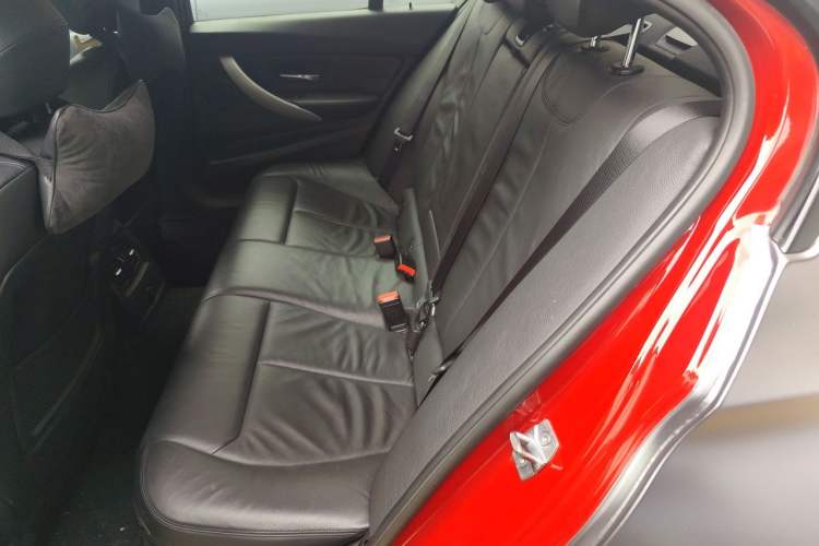 Used BMW 3 Series 2014 320i Sport Edition Left Rear Seat