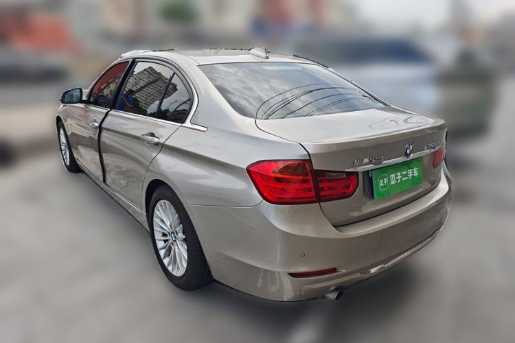 Used BMW 3 Series 2014 320Li Luxury Design Package Rear Left 45 Deg