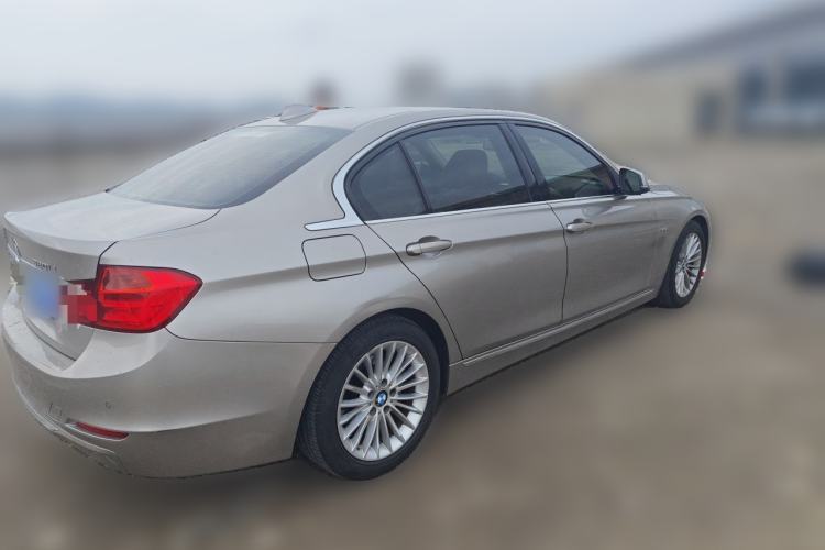 Used BMW 3 Series 2014 320Li Luxury Design Package Rear Right 45 Deg