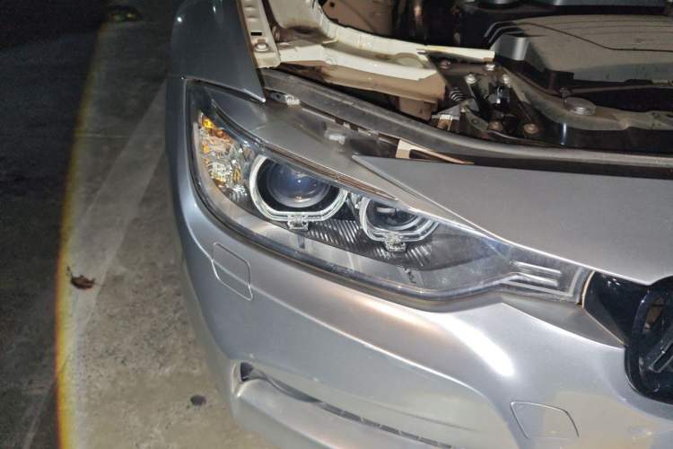 Used BMW 3 Series 2014 328i M Sport Edition Right Front Headlight