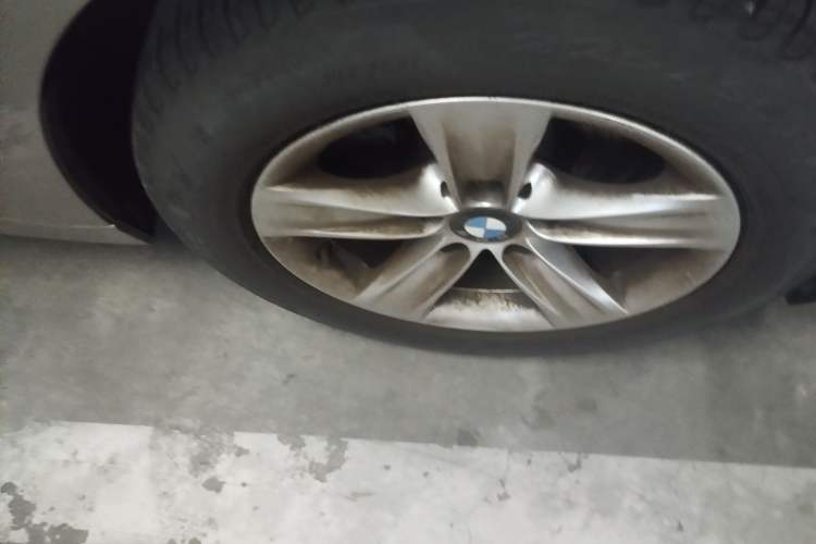 Used BMW 3 Series 2014 320i Sport Edition Right Front Wheel Hub