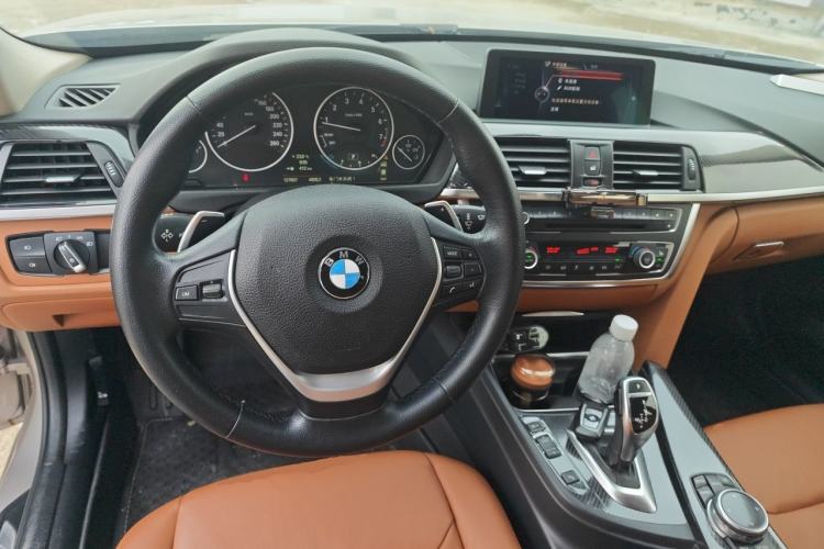 Used BMW 3 Series 2014 320Li Luxury Design Package Steering Wheel