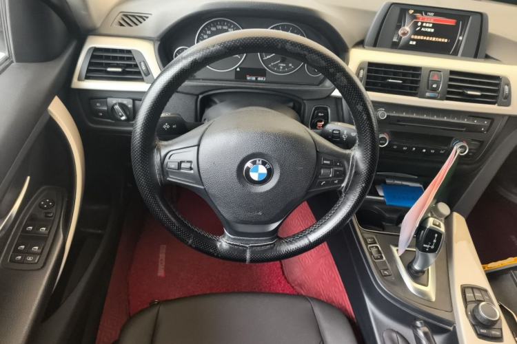 Used BMW 3 Series 2014 320Li Fashion Model Steering Wheel