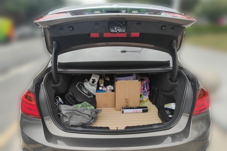 Used BMW 3 Series 2014 320Li Fashion Model Trunk