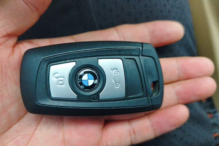 Used BMW 3 Series 2014 320Li Fashion Model Vehicle Key