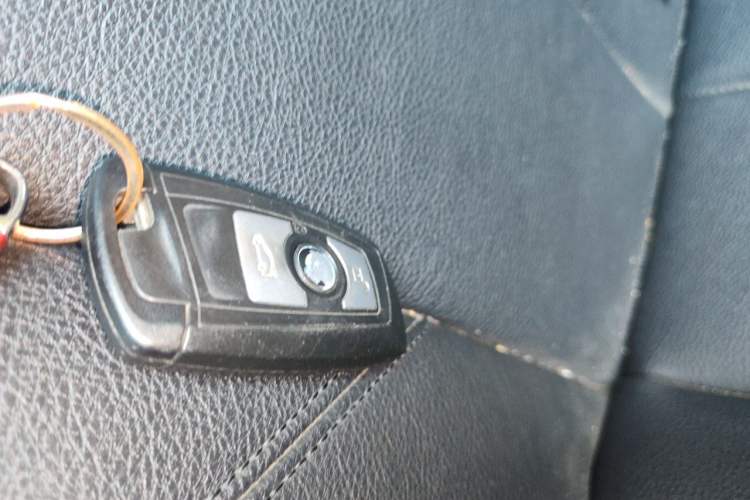 Used BMW 3 Series 2014 320Li Fashion Model Vehicle Key