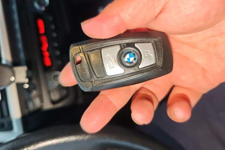 Used BMW 3 Series 2014 320Li Fashion Model Vehicle Key