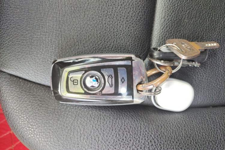Used BMW 3 Series 2014 320Li Fashion Model Vehicle Key
