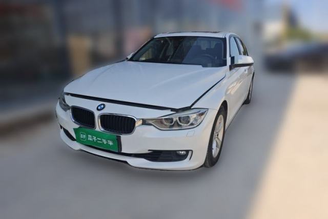 Używany BMW 3 Series 2014 320i Active Edition