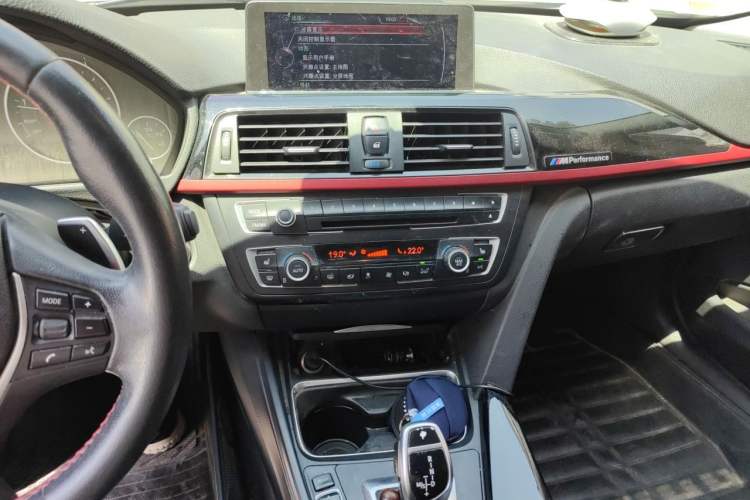 Used BMW 3 Series 2014 320i Sport Design Package Audio And AC Panel